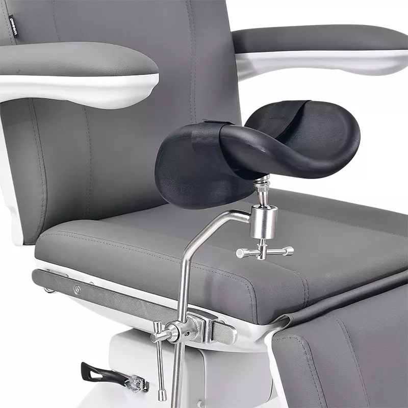 Fotel kosmetyczny WEELKO® SIMUS obrotowy 110° z funkcją ginekologiczną z pełno ruchomym zagłówkiem i sterowaniem nożnym 1.siedzisko_simus