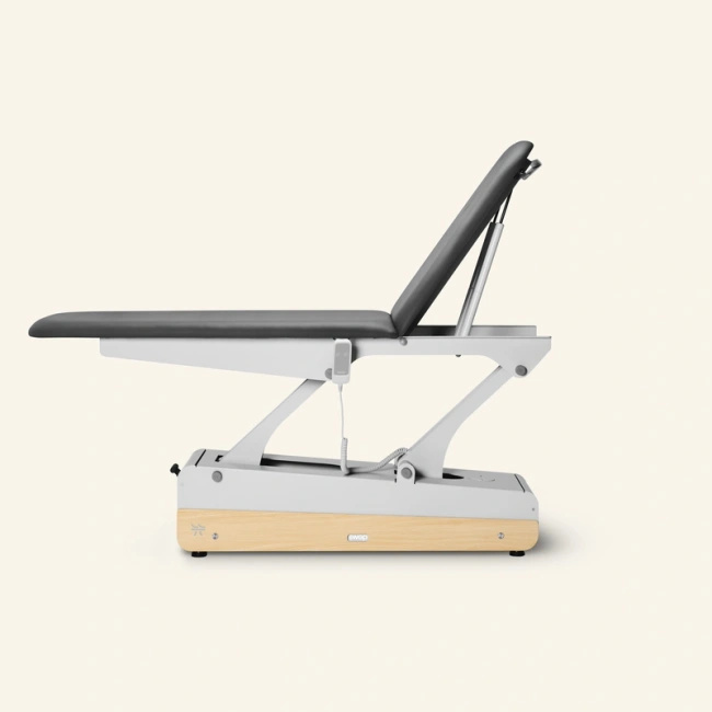 Leżanka kosmetyczna NAGGURA® SWOP 2L STARTER MASSAGE | Łóżko do fizykoterapii z pilotem i bezszwową tapicerką z technologią Permablok 3© odporną na bakterie, plamy i UV 