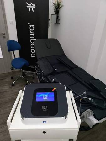 ZESTAW: Leżanka NAGGURA® SWOP 2L STARTER MASSAGE + Presoterapia Weelko / GRATIS Taboret Naggura