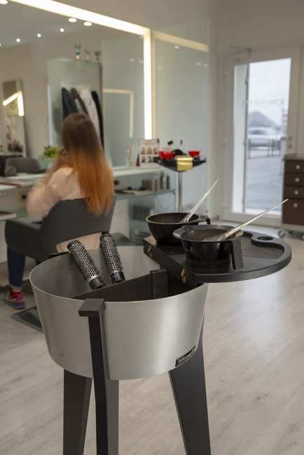 Pomocnik fryzjerski ARTECNO® ICON z kołami Ø 5 cm | ECO LINE