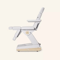 Fotel podologiczny NAGGURA® SWOP P3 PRO podświetlany z pilotem i tapicerką z technologią Permablok 3© odporną na plamy, zarazki i UV 