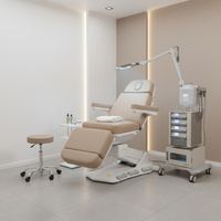 Fotel kosmetyczny wysokiego unoszenia WEELKO® MAXI COZY+ obrotowy 110° z ULTRA KOMFORTOWYM beżowym materacem