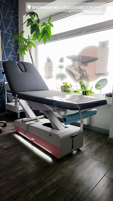 Leżanka kosmetyczna NAGGURA® SWOP 2L STARTER MASSAGE | Łóżko do fizykoterapii z pilotem i bezszwową tapicerką z technologią Permablok 3© odporną na bakterie, plamy i UV |  + GRATIS