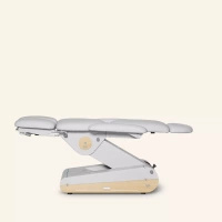 Fotel podologiczny NAGGURA® SWOP P3 UP podświetlany z podgrzewanym materacem i tapicerką Naggura® Skin | podnóżki regulowane góra-dół, przód-tył, na boki o 90° | 3 kolory | Fotel do pedicure wysokiego unoszenia