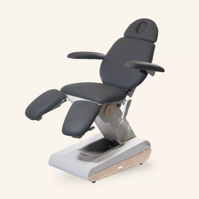 Fotel podologiczny NAGGURA® SWOP P3 UP podświetlany z podgrzewanym materacem i tapicerką Naggura® Skin | podnóżki regulowane góra-dół, przód-tył, na boki o 90° | 3 kolory | Fotel do pedicure wysokiego unoszenia