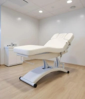 Łóżko kosmetyczne SPA WEELKO® TAL do masażu z podgrzewanym KOMFORTOWYM materacem, podświetlaną podstawą sterowaną pilotem i panelem LCD