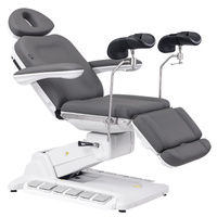 Fotel kosmetyczny WEELKO® SIMUS obrotowy 110° z podpórkami ginekologicznymi i pełno ruchomym zagłówkiem i sterowaniem nożnym