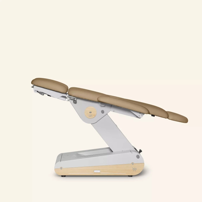 Fotel podologiczny NAGGURA® SWOP P3 UP podświetlany z podgrzewanym materacem i tapicerką Naggura® Skin | podnóżki regulowane góra-dół, przód-tył, na boki o 90° | 3 kolory 