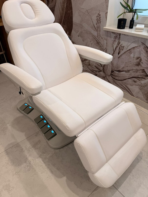 Fotel kosmetyczny DDUUEETT® SAPPHIRE elektryczny obrotowy 240° | fotel wysokiego unoszenia z podgrzewanym materacem