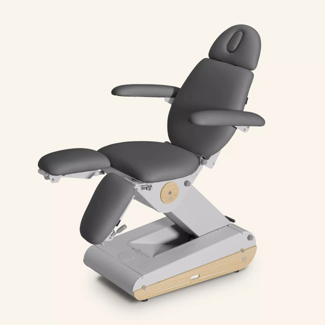 Fotel podologiczny NAGGURA® SWOP P3 UP podświetlany z podgrzewanym materacem i tapicerką Naggura® Skin | podnóżki regulowane góra-dół, przód-tył, na boki o 90° | 3 kolory 