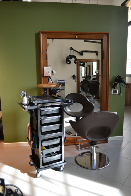 Stolik pomocnik fryzjerski ARTECNO® MODUS COLOR BRUSH na kółkach