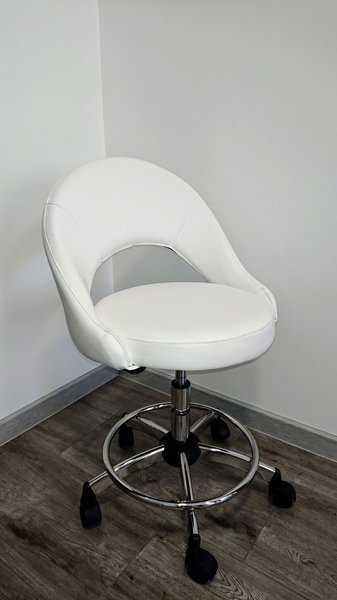 Taboret kosmetyczny ARTECNO® ZENITH | wybierz kolor tapicerki i rodzaj podstawy