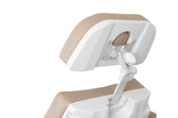 Fotel do pedicure WEELKO® MEDIAL SMART z pełno ruchomym zagłówkiem | bez lub z podgrzewanym materacem