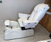 Fotel podologiczny WEELKO® CALN SPA elektryczny z brodzikiem i masażem powietrznym & Shiatsu 