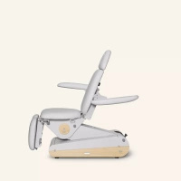 Fotel podologiczny NAGGURA® SWOP P3 UP podświetlany z podgrzewanym materacem i tapicerką Naggura® Skin | podnóżki regulowane góra-dół, przód-tył, na boki o 90° | 3 kolory | Fotel do pedicure wysokiego unoszenia